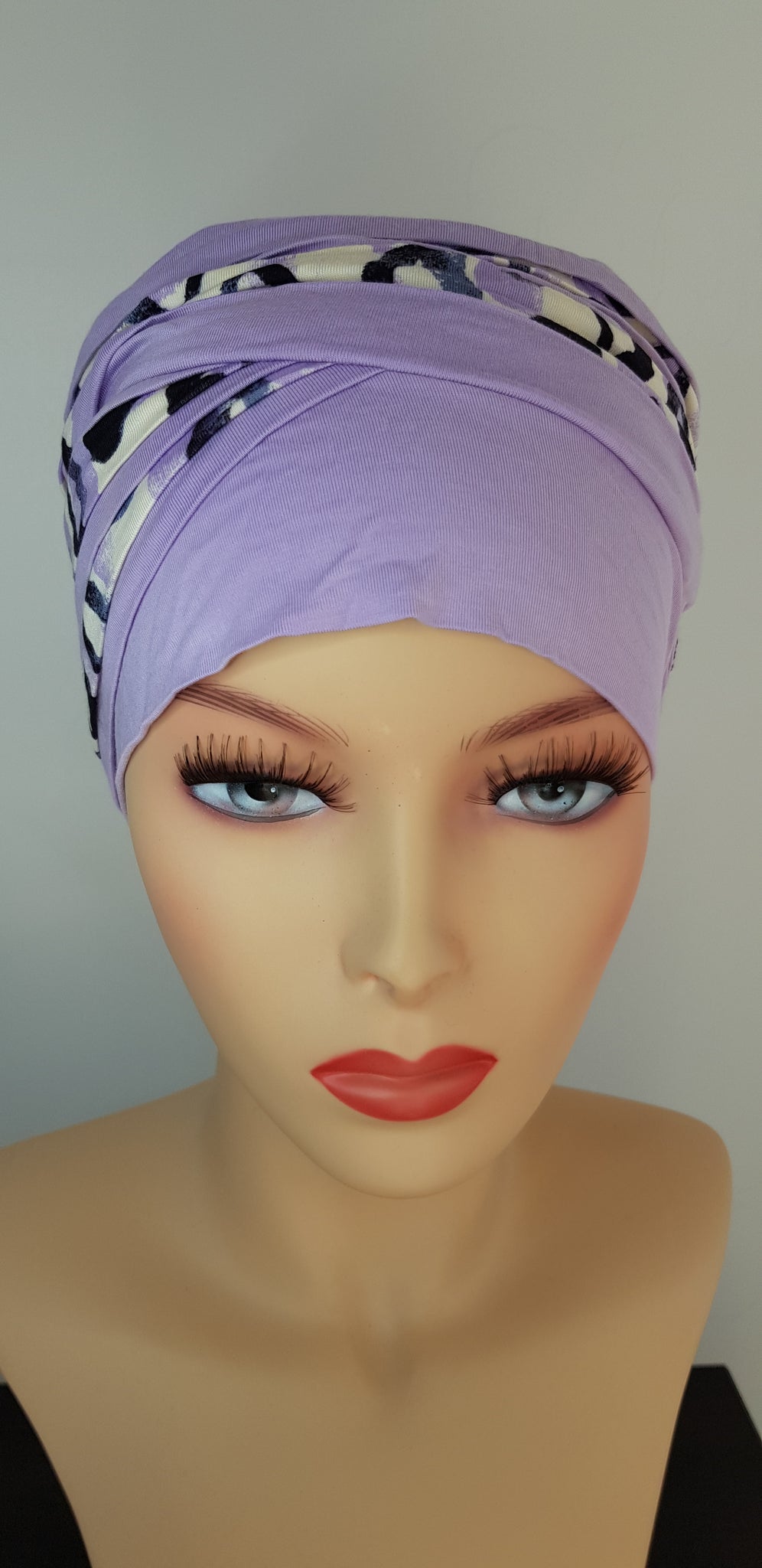 Lavender Turban Print Leo